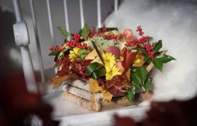 Buchet de flori personalizat cu trandafiri